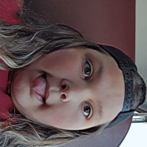 Meet your Posher, Hailey